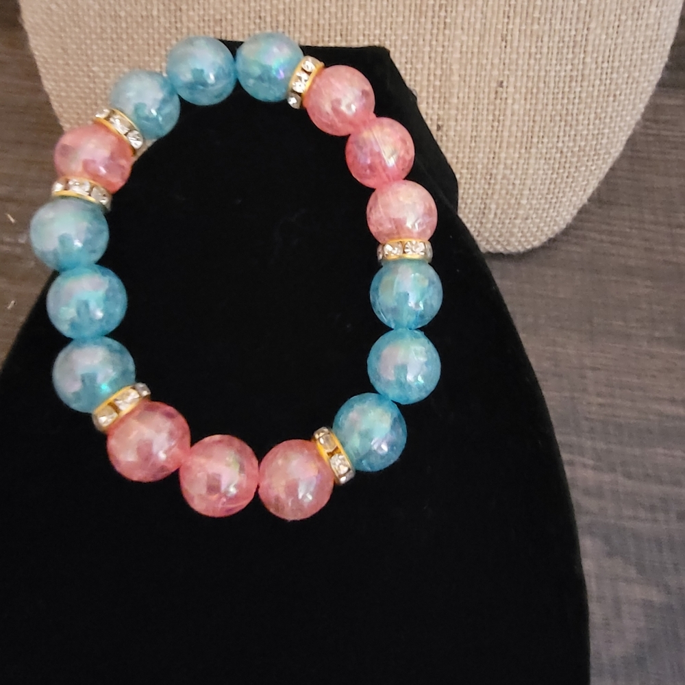 BEAD BRACELET